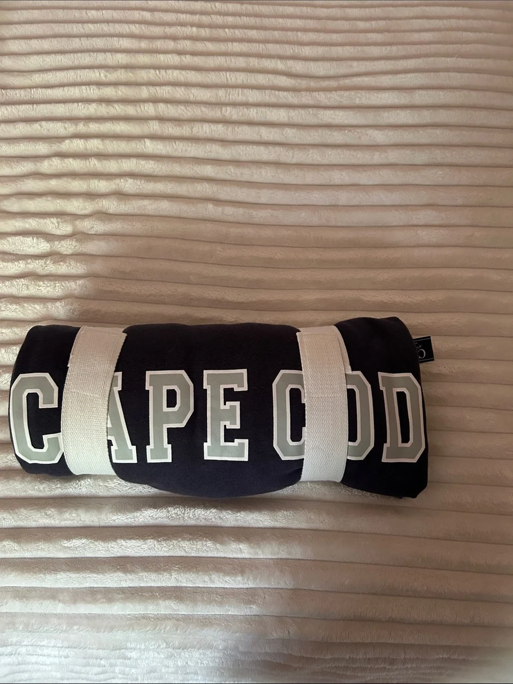Cuffy’s of Cape Cod Black Cotton Roll-Up Beach Blanket